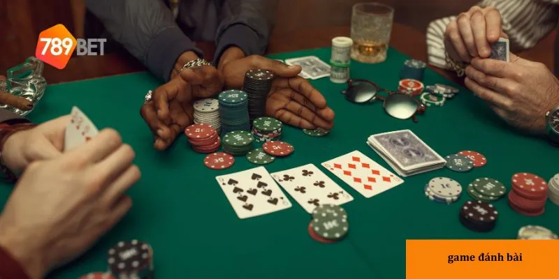 Phỏm với lỗi chơi đơn giản