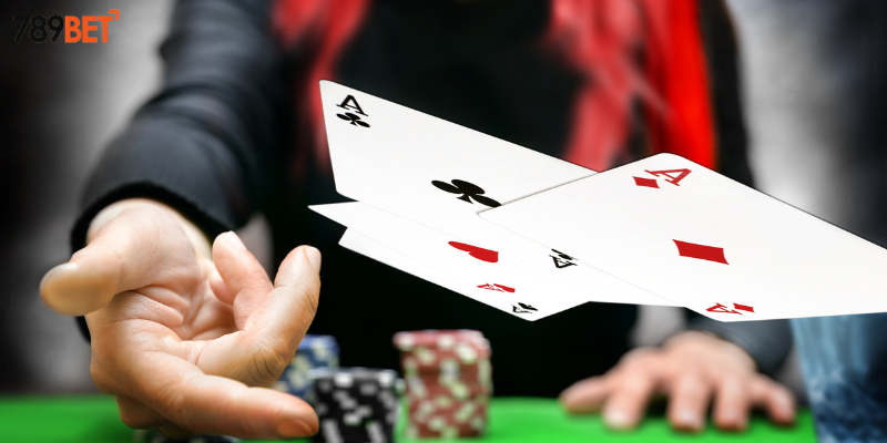 Khám phá game bài Dragon Poker online cùng nhà cái