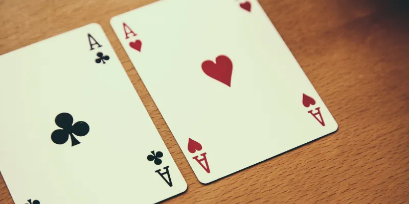 Luật chơi cơ bản của Poker Texas Hold'em